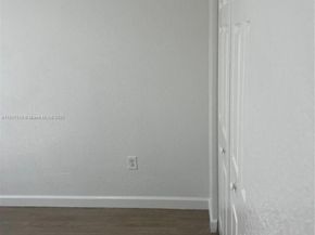 152 SE 37th Ter 152, Homestead FL 33033