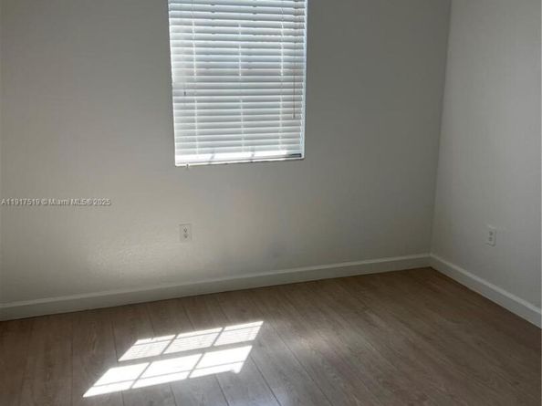 152 SE 37th Ter 152, Homestead FL 33033