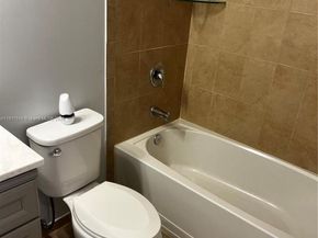 152 SE 37th Ter 152, Homestead FL 33033