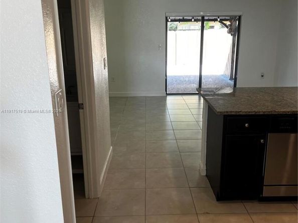 152 SE 37th Ter 152, Homestead FL 33033