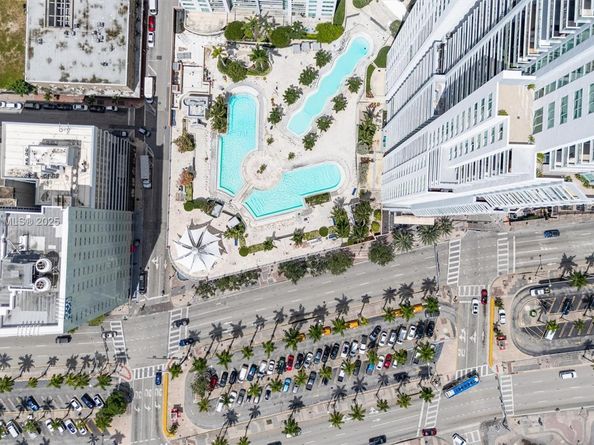 253 NE 2 St 626, Miami FL 33132