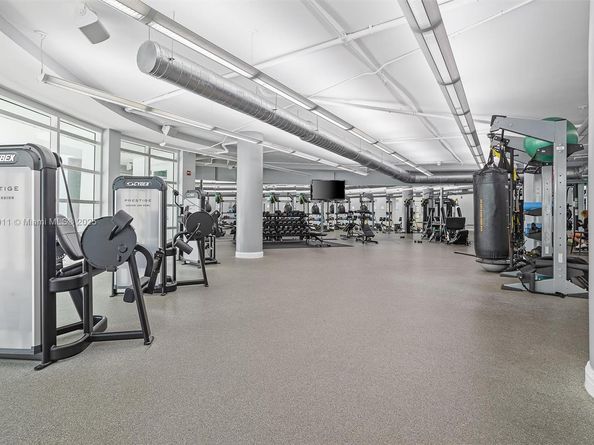 253 NE 2 St 626, Miami FL 33132