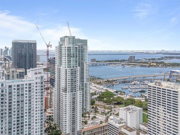 253 NE 2 St 626, Miami FL 33132