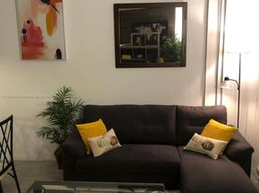 444 NE 30th St 607, Miami FL 33137