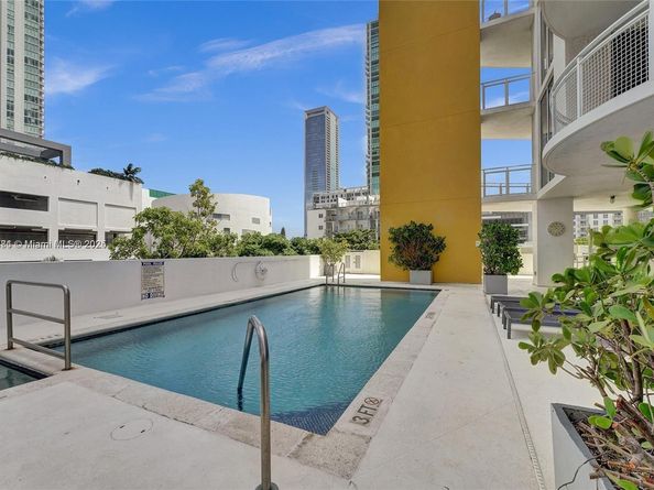 444 NE 30th St 607, Miami FL 33137