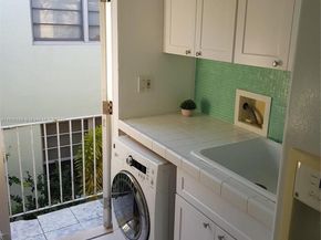 1021 Michigan Ave 10, Miami Beach FL 33139