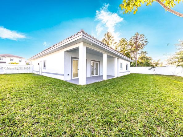 12901 SW 266th Ter, Homestead FL 33032