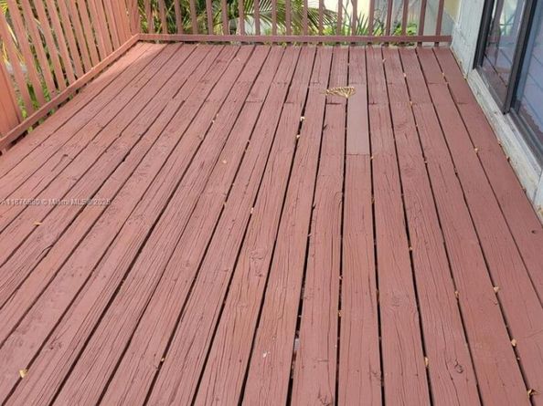 17 Crossings Cir E, Boynton Beach FL 33435