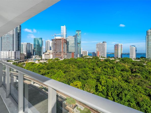 1600 SW 1st Ave 614, Miami FL 33129