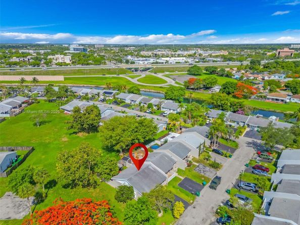 10362 SW 208th Ln, Cutler Bay FL 33189