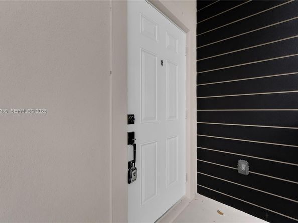 1440 NW 61st St, Miami FL 33142