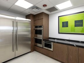 11 Island Ave 512, Miami Beach FL 33139