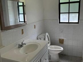 638 SW 15th Ave, Miami FL 33135