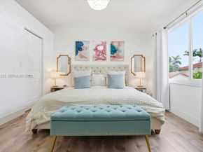 17303 NW 6th Ct, Pembroke Pines FL 33029