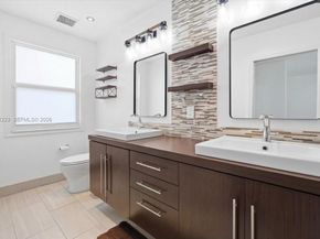 17303 NW 6th Ct, Pembroke Pines FL 33029