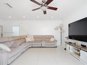 17303 NW 6th Ct, Pembroke Pines FL 33029