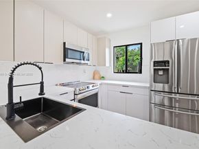778 NW 146th St, Miami FL 33168