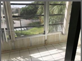 1800 SW 81st Ave 1309, North Lauderdale FL 33068