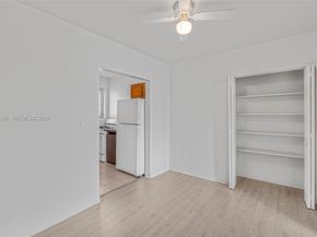 8031 Hawthorne Ave, Miami Beach FL 33141