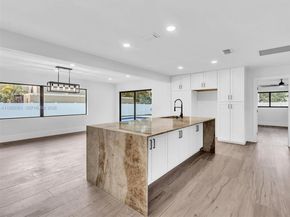 1501 NW 109th Ter, Pembroke Pines FL 33026