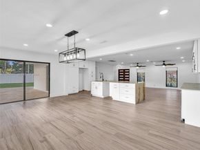 1501 NW 109th Ter, Pembroke Pines FL 33026