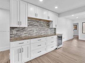 1501 NW 109th Ter, Pembroke Pines FL 33026