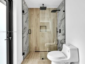 1501 NW 109th Ter, Pembroke Pines FL 33026