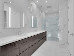 5952 W Brookfield Cir W, Hollywood FL 33312