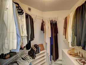 3654 Via Poinciana 502, Lake Worth FL 33467