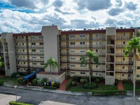 3654 Via Poinciana 502, Lake Worth FL 33467