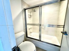 2333 Brickell Ave 2607, Miami FL 33129