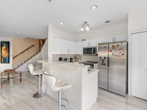 8362 NW 107th Ct 724, Doral FL 33178