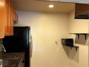 4334 NW 9th Ave 72F, Deerfield Beach FL 33064