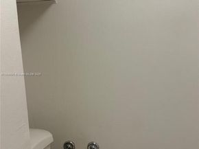 4334 NW 9th Ave 72F, Deerfield Beach FL 33064