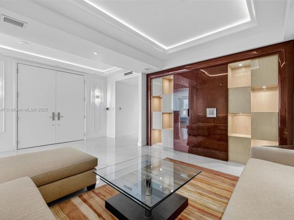 3201 NE 183rd St 1405, Aventura FL 33160