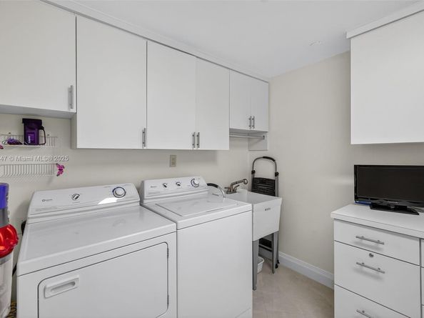 3201 NE 183rd St 1405, Aventura FL 33160