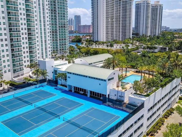 3201 NE 183rd St 1405, Aventura FL 33160