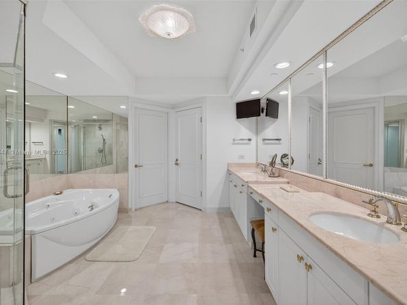 3201 NE 183rd St 1405, Aventura FL 33160