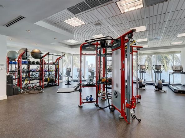 3201 NE 183rd St 1405, Aventura FL 33160