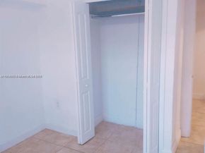 6422 NW 29th Ave, Miami FL 33147