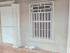 6422 NW 29th Ave, Miami FL 33147