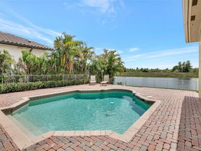 3060 SW 195th Ter, Miramar FL 33029