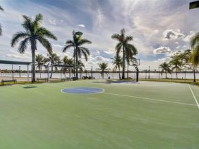 3060 SW 195th Ter, Miramar FL 33029