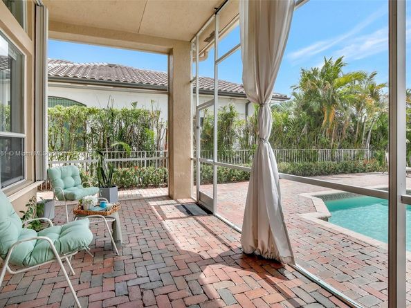3060 SW 195th Ter, Miramar FL 33029