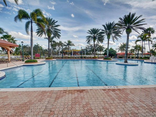 3060 SW 195th Ter, Miramar FL 33029