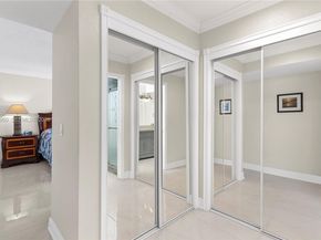 329 SE 3rd St 405P, Hallandale Beach FL 33009