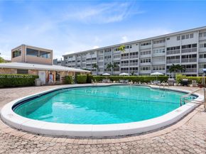 329 SE 3rd St 405P, Hallandale Beach FL 33009