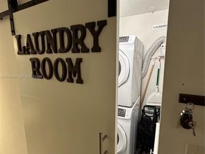 800 NE 195th St 409, Miami FL 33179