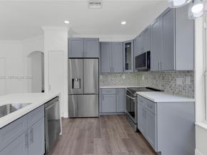 4331 Lake Tahoe Cir, West Palm Beach FL 33409