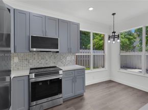 4331 Lake Tahoe Cir, West Palm Beach FL 33409